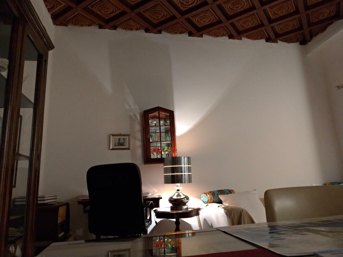 Via Duranti Apartment อังโกนา ภายนอก รูปภาพ